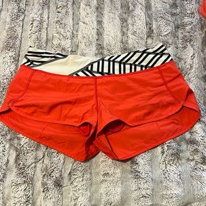 Lululemon 2” short red